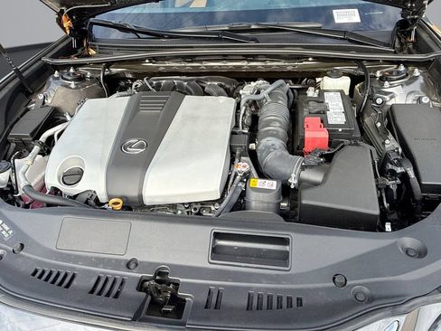 Used 2025 Lexus ES 350 w/ Premium Package FWD image 14