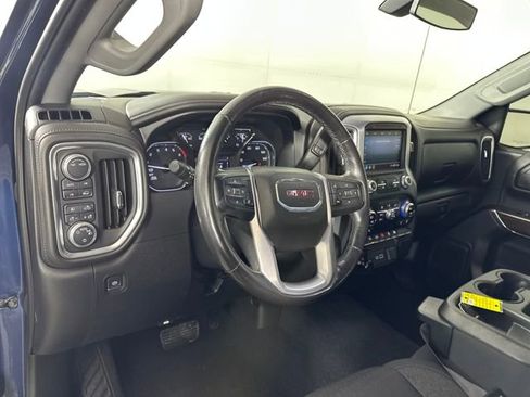 Used 2020 GMC Sierra 1500 Elevation w/ Elevation Value Package image 13