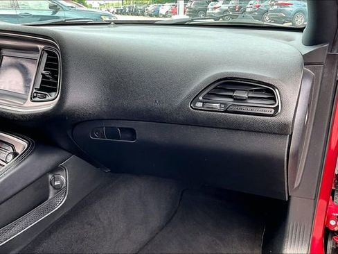 Used 2022 Dodge Challenger GT RWD image 21