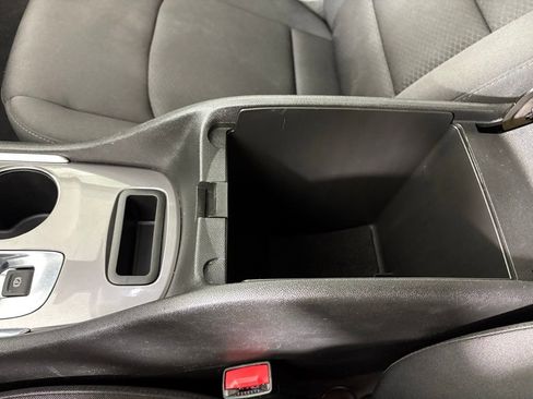 Used 2024 Chevrolet Malibu LT image 34