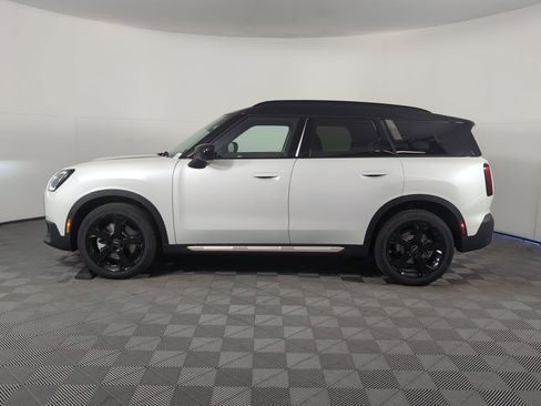 New 2026 MINI Cooper Countryman S w/ Comfort Package Max image 2