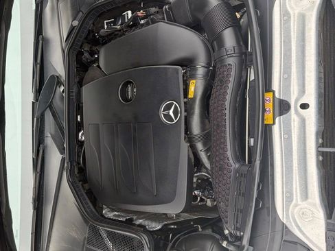 Used 2021 Mercedes-Benz C 300 Sedan image 29