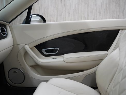 Used 2014 Bentley Continental GT Speed image 39