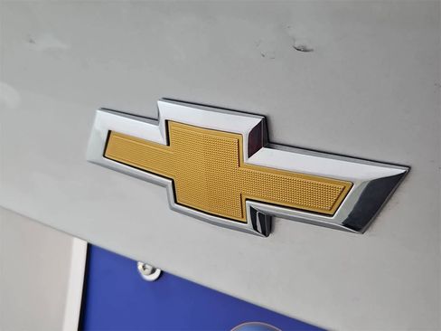 Used 2022 Chevrolet Malibu LT image 11