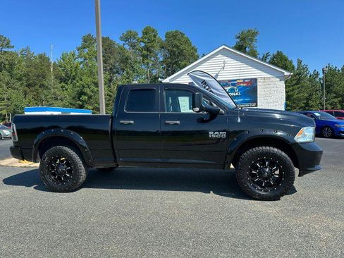 Used 2013 RAM 1500 Express AWD/4WD image 3