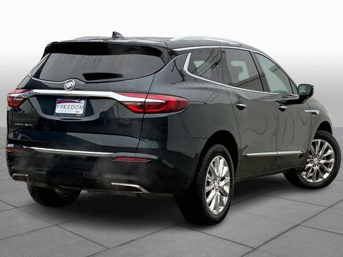 Used 2020 Buick Enclave Essence w/ Sound and Sites Package FWD image 13