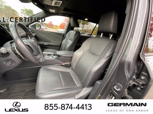 Used 2024 Lexus TX 350 AWD w/ Captains Chair Package image 12