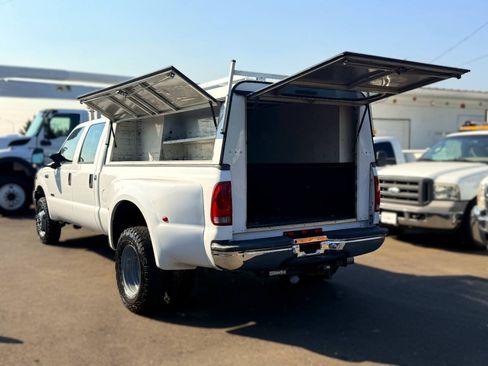 Used 2006 Ford F350 Lariat AWD/4WD image 2