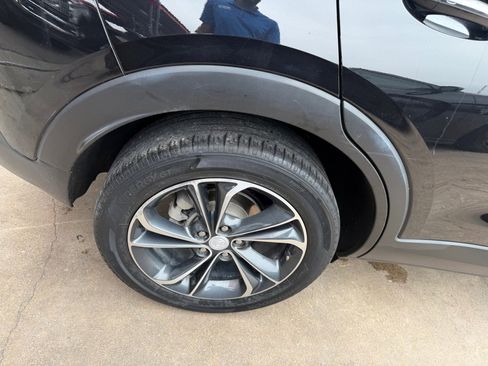 Used 2022 Buick Encore GX Select FWD image 22