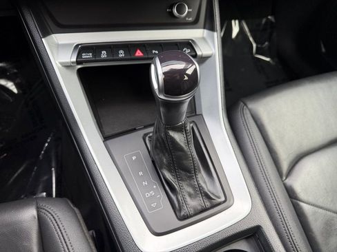 Used 2022 Audi Q3 2.0T Premium image 26