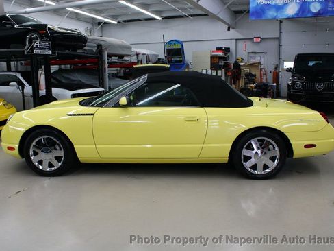 Used 2002 Ford Thunderbird image 60