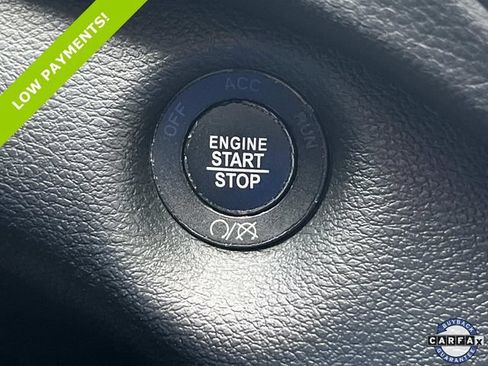 Certified 2020 Jeep Cherokee Limited w/ Luxury Group AWD/4WD image 40