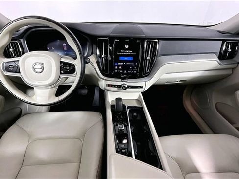 Used 2023 Volvo XC60 B5 Plus w/ Climate Package AWD/4WD image 15