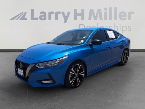 Used 2022 Nissan Sentra SR FWD image 1