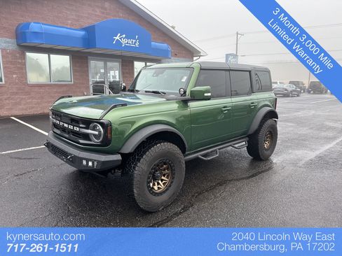 Used 2022 Ford Bronco Outer Banks image 1