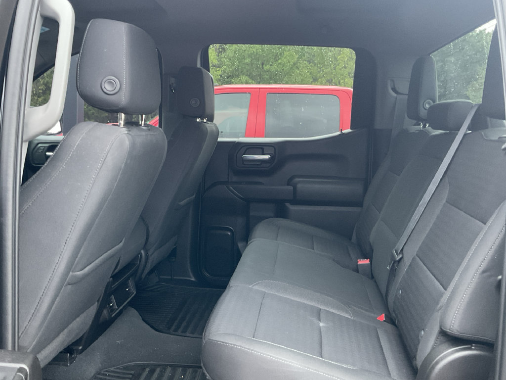 Used 2022 Chevrolet Silverado 1500 Custom AWD/4WD image 16