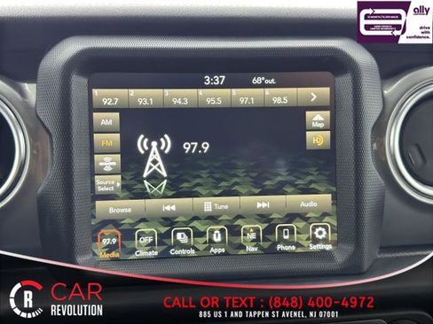 Used 2021 Jeep Gladiator Overland AWD/4WD image 27