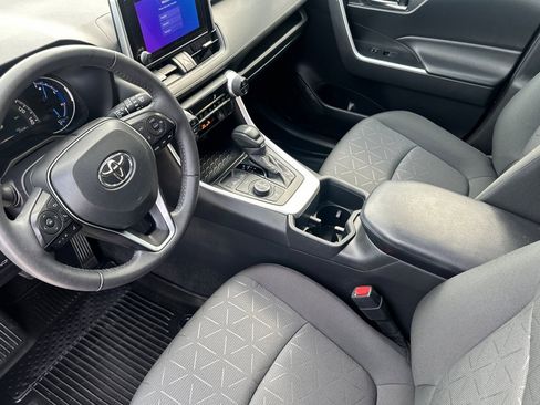 Certified 2024 Toyota RAV4 XLE w/ Convenience Package image 9