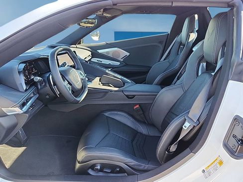 Used 2023 Chevrolet Corvette Stingray Preferred Conv w/ Z51 Performance Package image 18