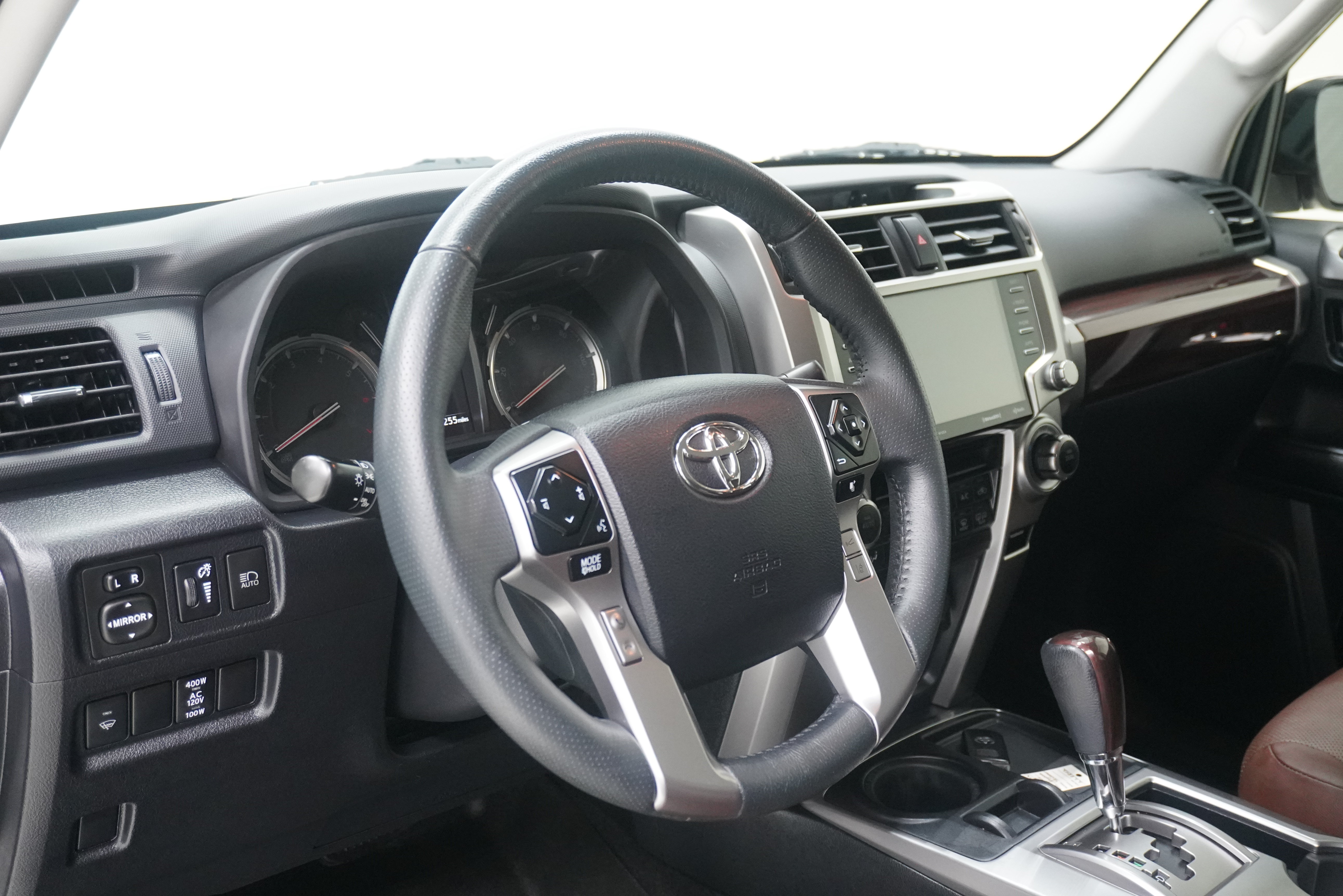 Used 2021 Toyota 4Runner Limited RWD image 11