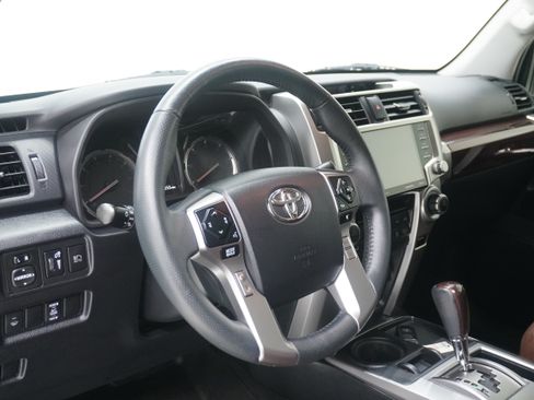 Used 2021 Toyota 4Runner Limited RWD image 11