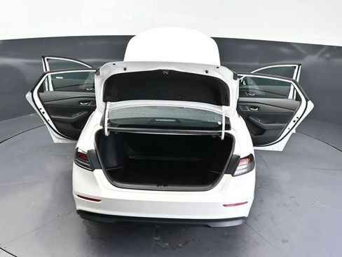 Used 2023 Honda Accord EX image 42