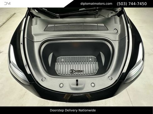 Used 2022 Tesla Model Y Performance image 39