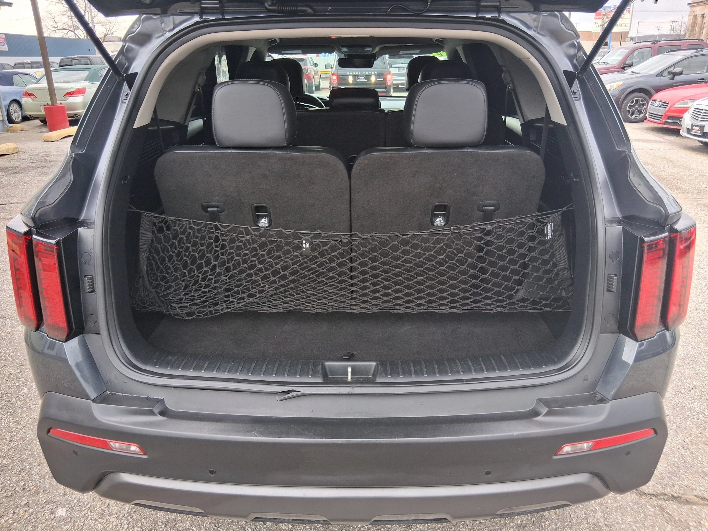 Used 2021 Kia Sorento S AWD/4WD image 10