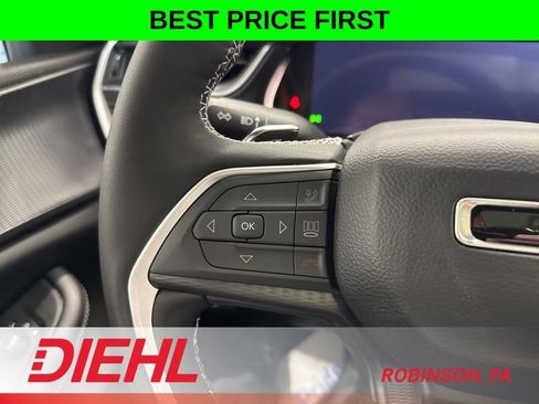New 2026 Jeep Grand Cherokee L Laredo AWD/4WD image 27