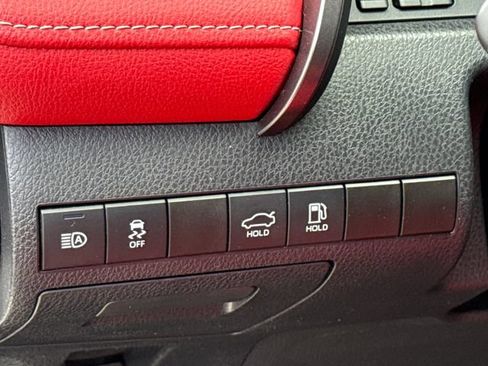 Used 2019 Toyota Camry XSE FWD image 21