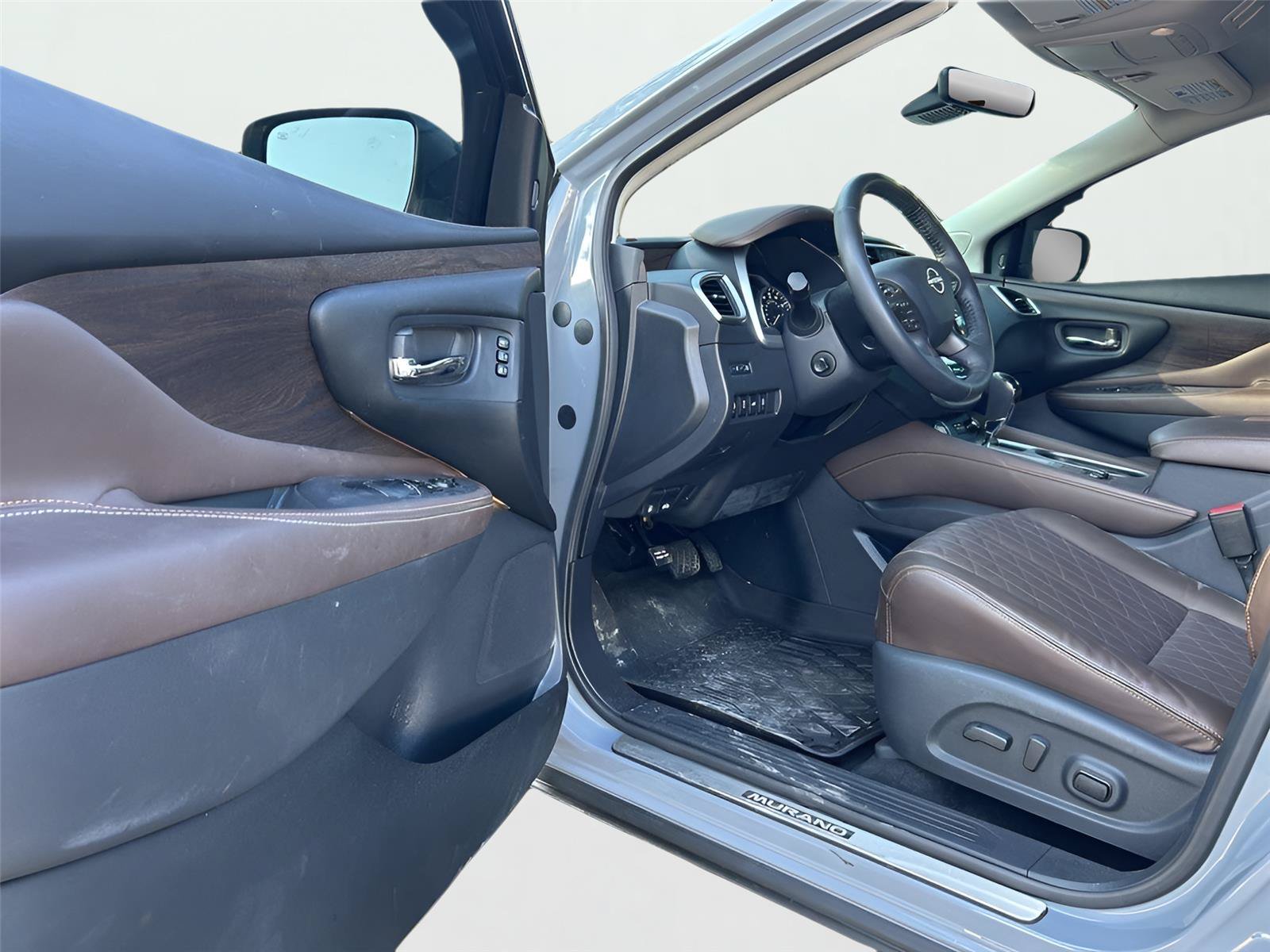 Used 2024 Nissan Murano Platinum w/ Cargo Package FWD image 15