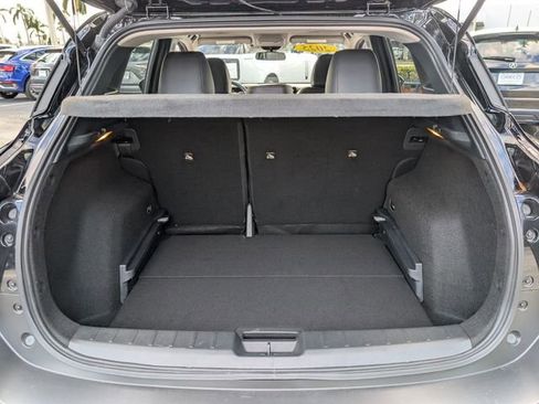 Used 2025 Nissan Kicks SR image 12