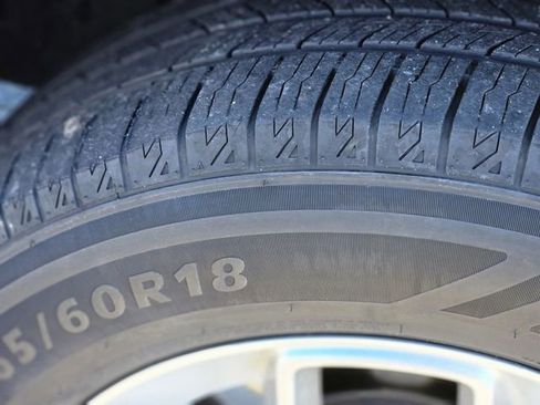 Used 2023 Ford F150 XLT image 11