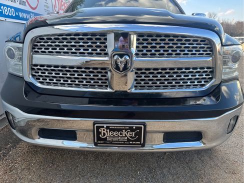 Used 2018 RAM 1500 Laramie image 10