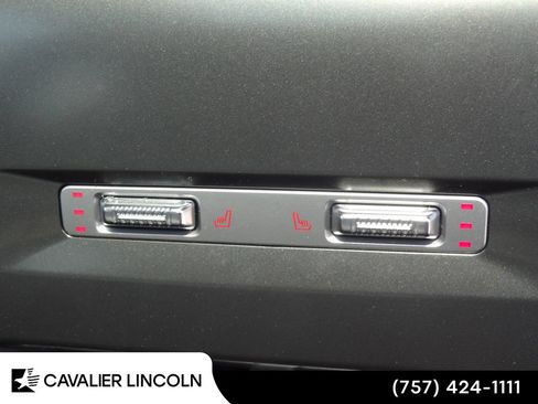 Used 2026 Lincoln Nautilus Premier w/ Equipment Group 102A AWD/4WD image 13