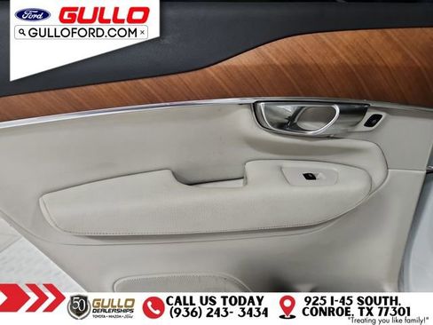 Used 2022 Volvo XC90 T8 Inscription Expression w/ Advanced Package image 17
