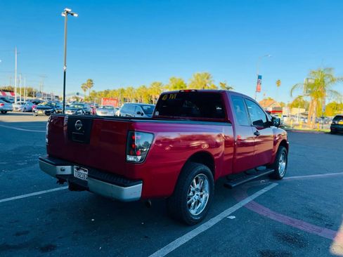 Used 2005 Nissan Titan XE image 5