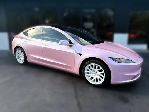 Used 2024 Tesla Model 3 Standard Range RWD image 7