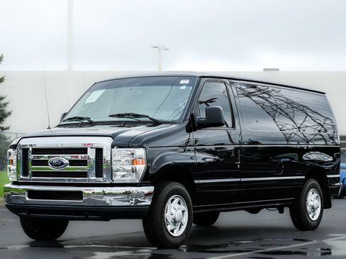 Used 2014 Ford E-150 and Econoline 150 w/ Power Group RWD image 3