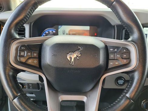 Certified 2022 Ford Bronco Badlands image 23