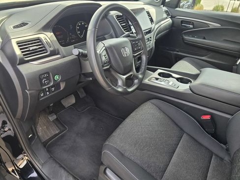 Used 2024 Honda Ridgeline Sport image 22