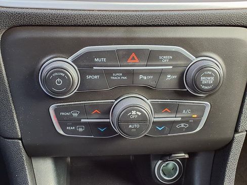 Used 2021 Dodge Charger GT w/ Driver Convenience Group image 19