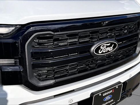 Used 2024 Ford F150 Lariat w/ Bed Utility Package AWD/4WD image 30
