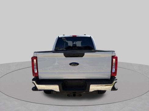 Used 2026 Ford F250 XLT AWD/4WD image 4
