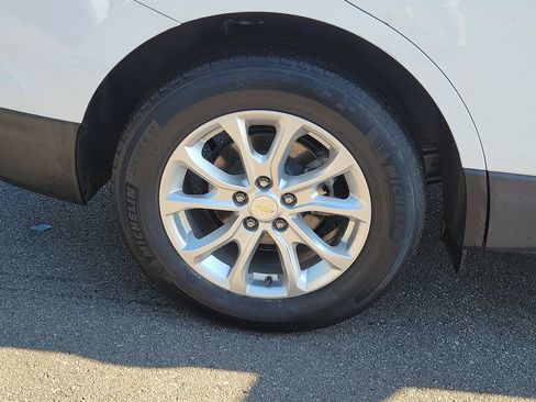 Used 2021 Chevrolet Equinox LT FWD image 7