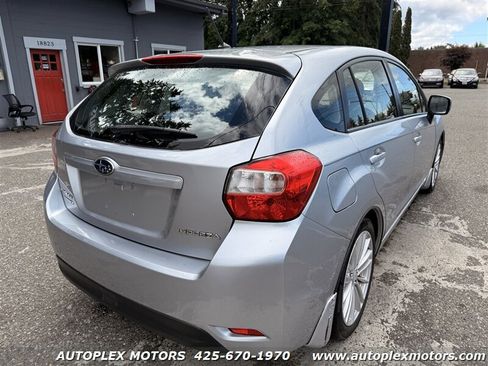 Used 2013 Subaru Impreza 2.0i Premium AWD/4WD image 6
