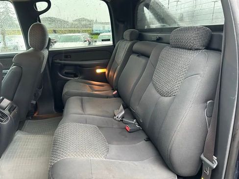 Used 2002 Chevrolet Avalanche 4x4 w/ Off-Road Suspension Pkg image 11