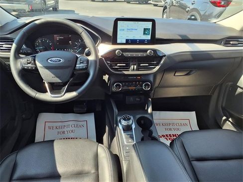 Used 2022 Ford Escape SEL image 10