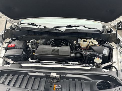 Used 2019 Chevrolet Silverado 1500 High Country w/ Technology Package image 30