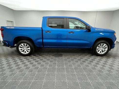 Used 2022 Chevrolet Silverado 1500 Custom AWD/4WD image 7